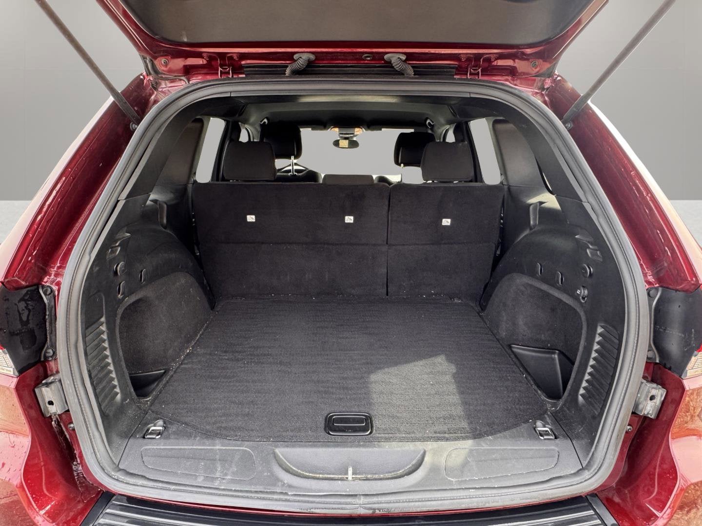 2020 Jeep Grand Cherokee Laredo E