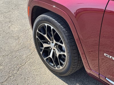 2025 Jeep Grand Cherokee Summit