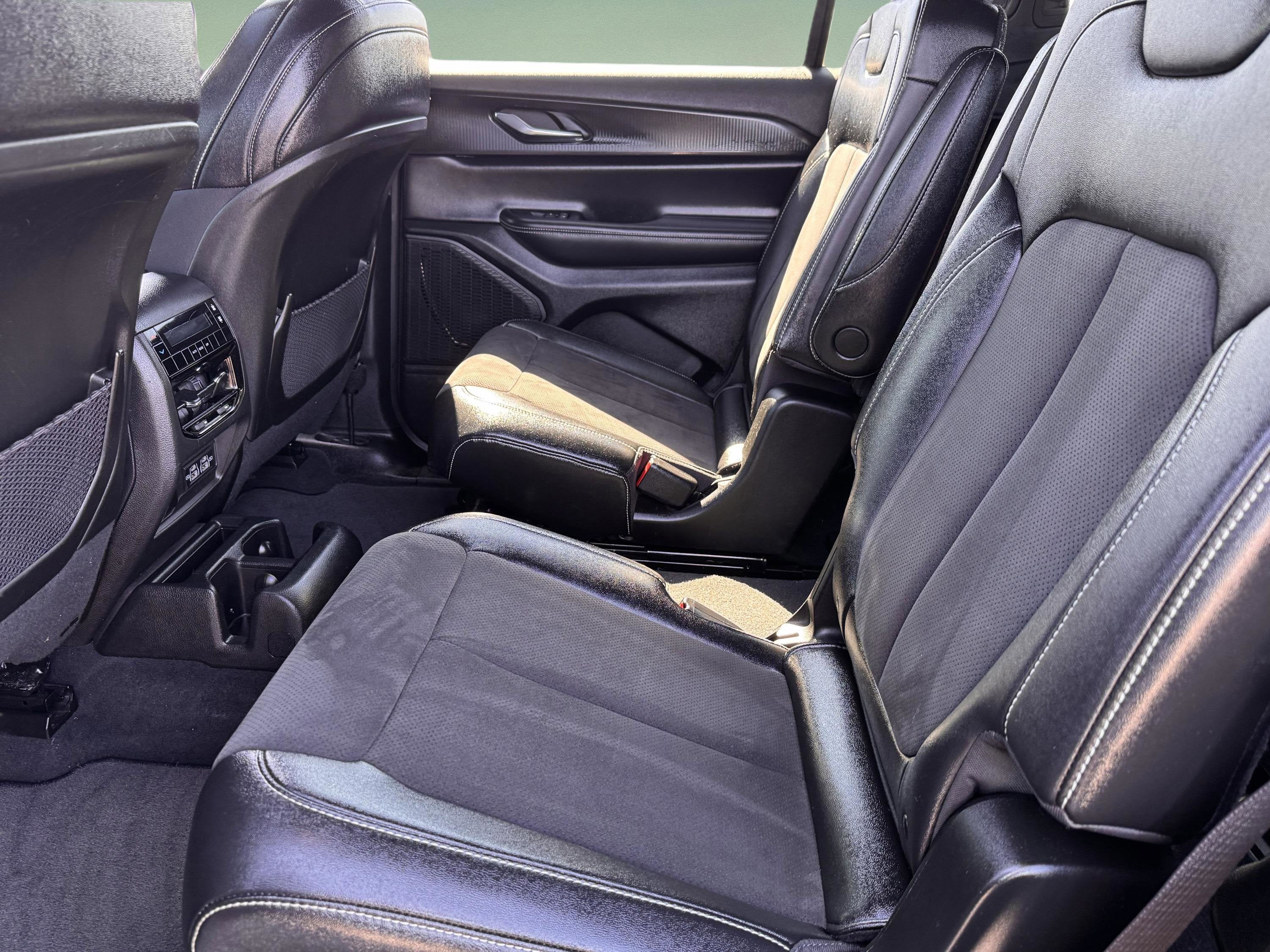 2024 Jeep Grand Cherokee L Altitude X