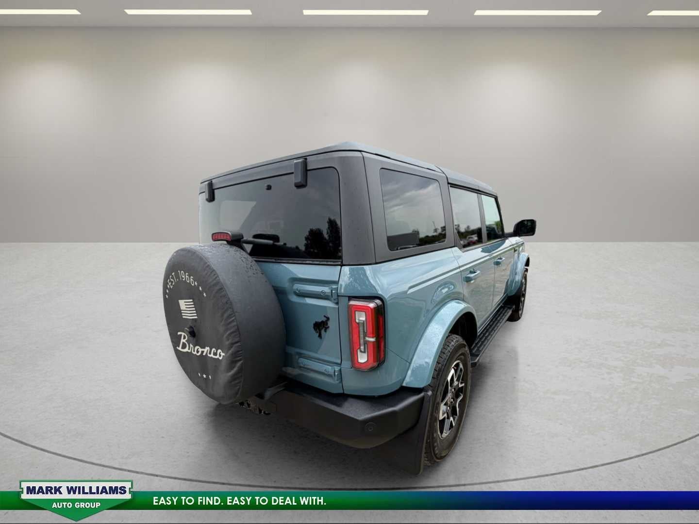 2022 Ford Bronco Outer Banks