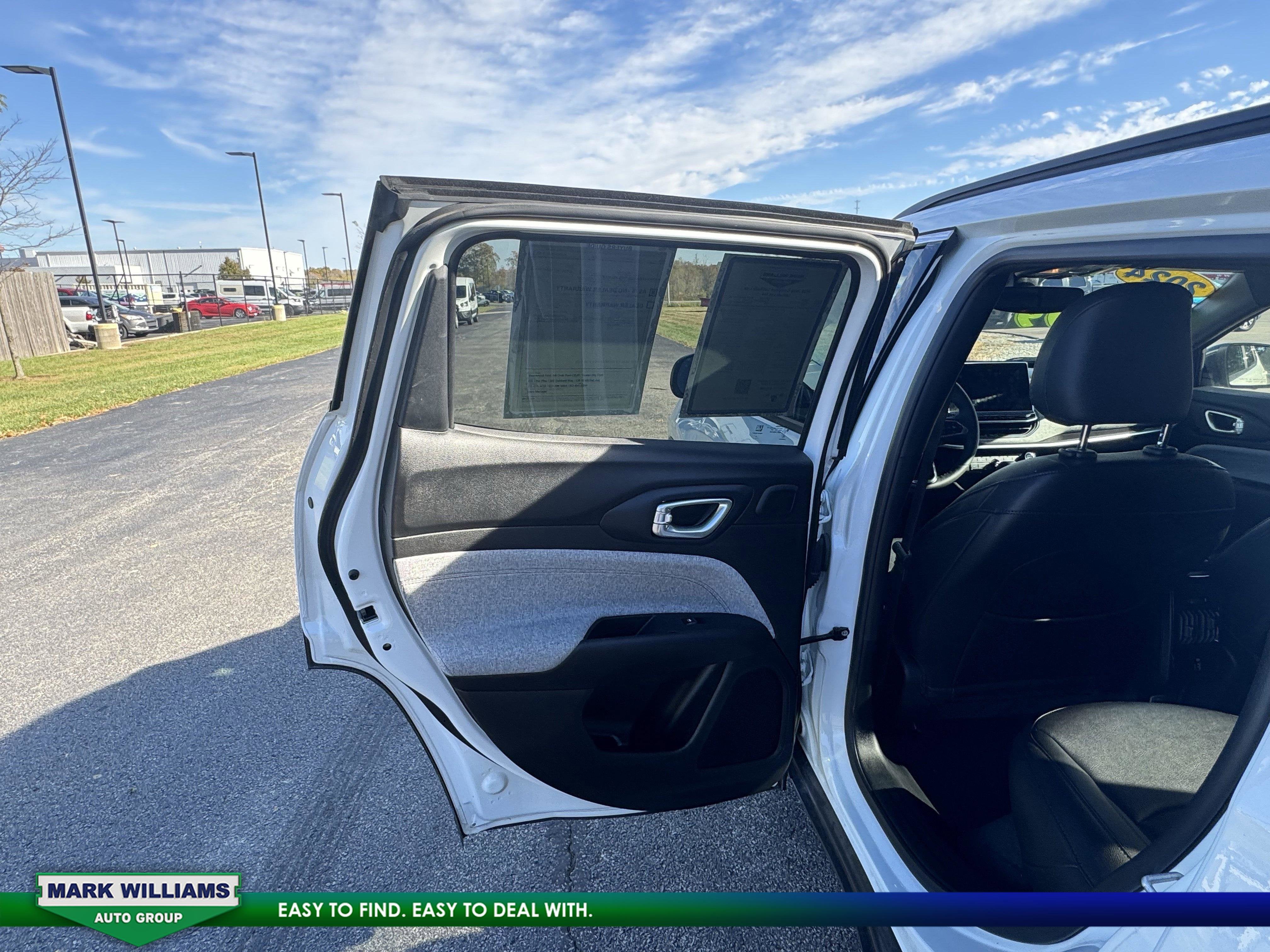 2024 Jeep Compass Latitude Lux