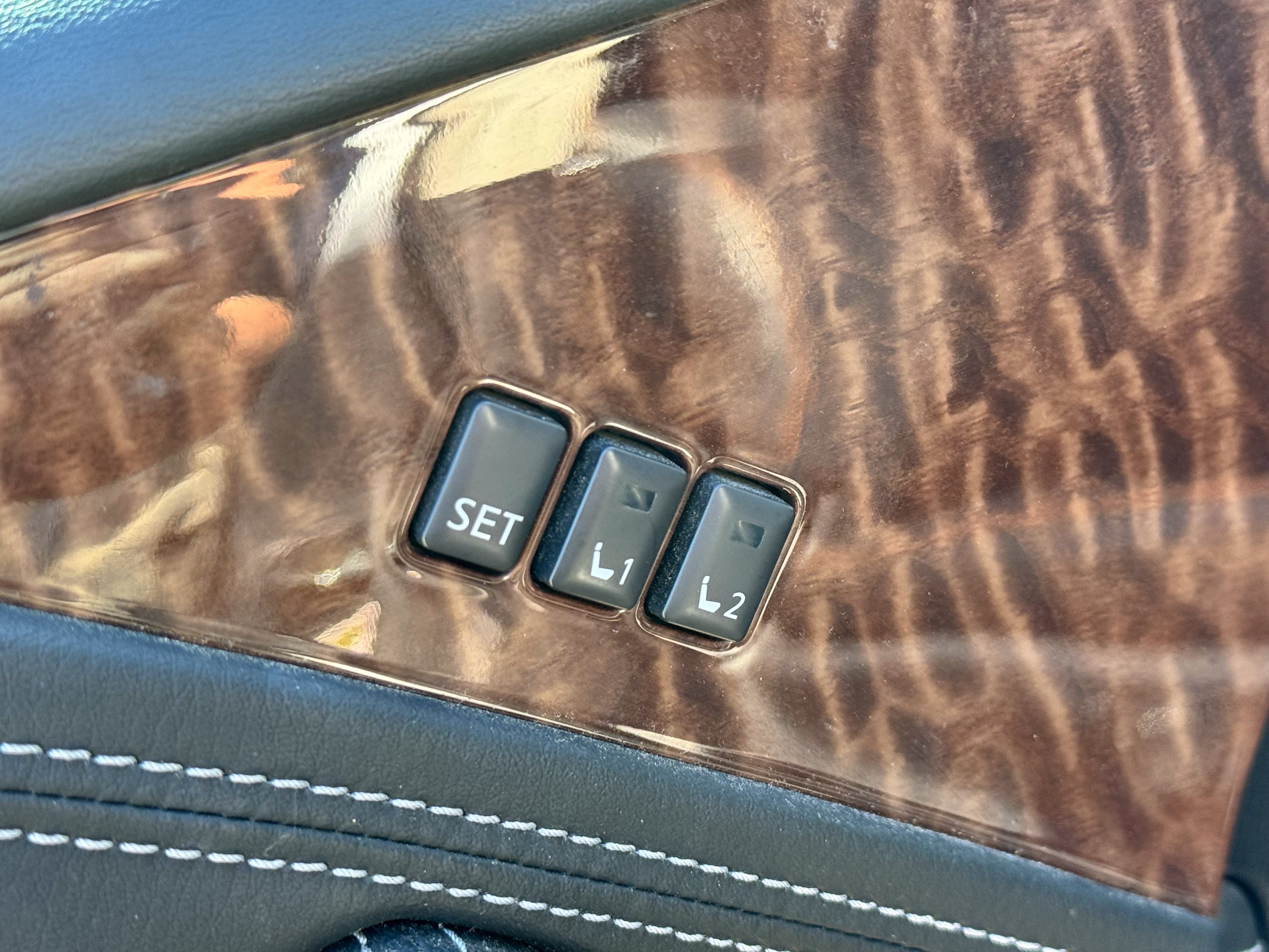 2020 Nissan Armada Platinum