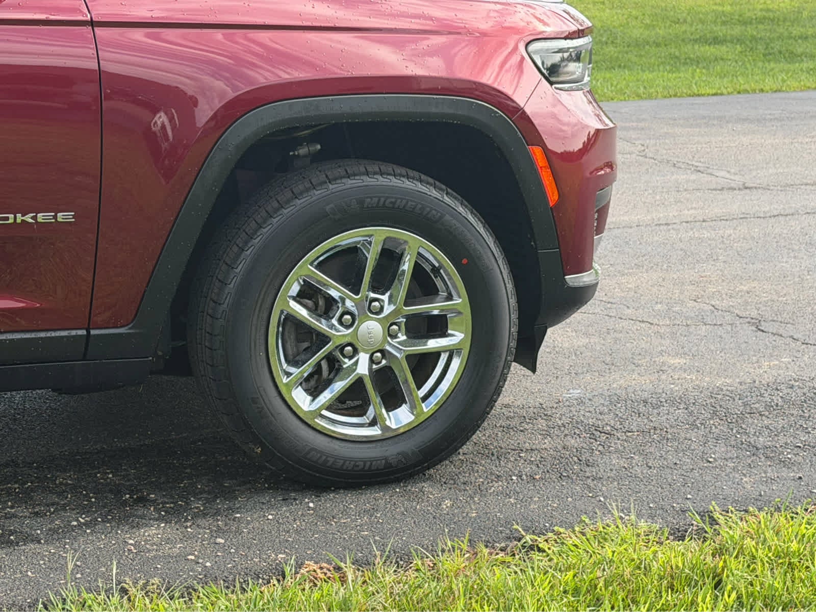 2023 Jeep Grand Cherokee L Laredo