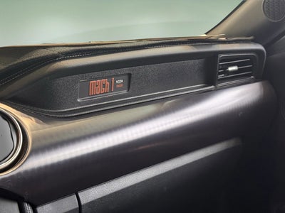 2022 Ford Mustang Mach 1