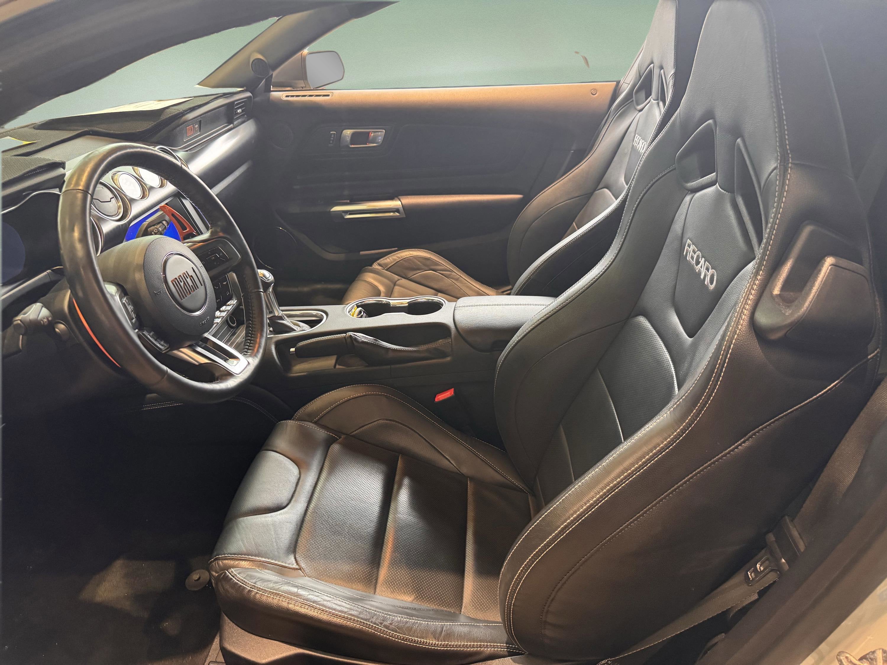 2022 Ford Mustang Mach 1