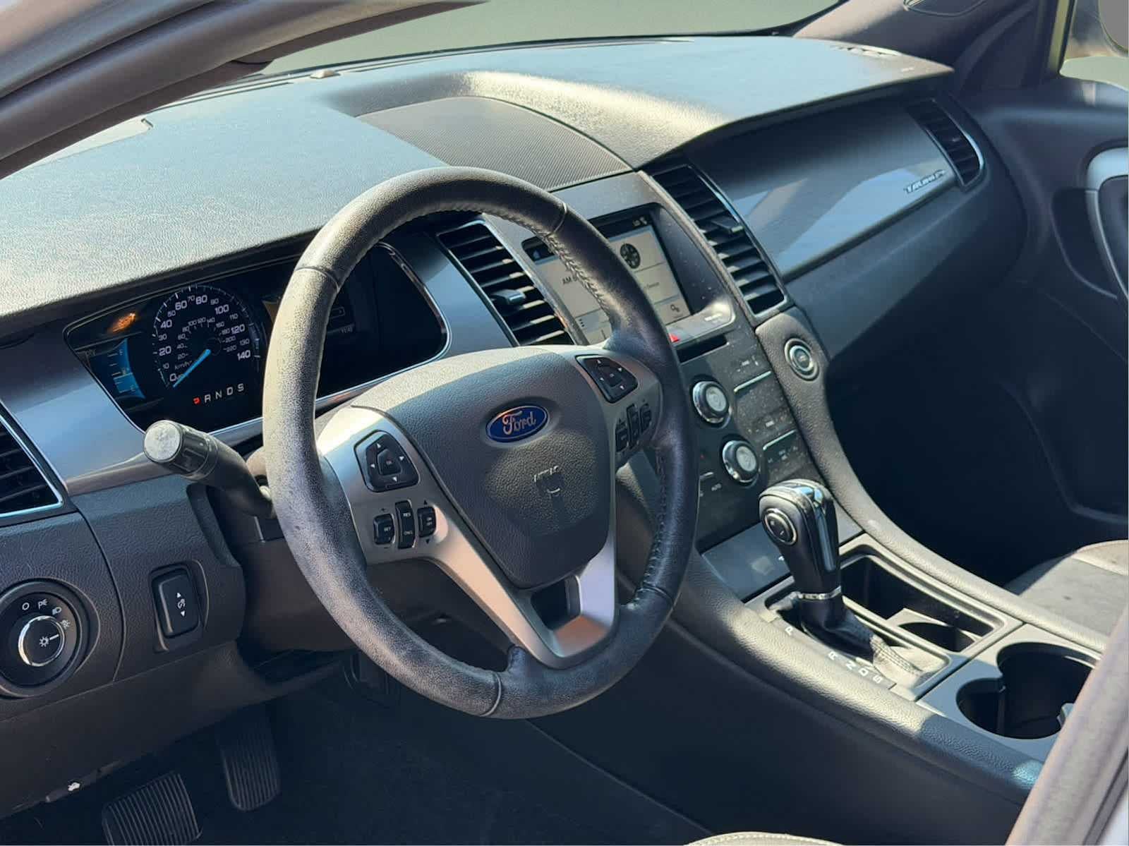 2018 Ford Taurus SEL