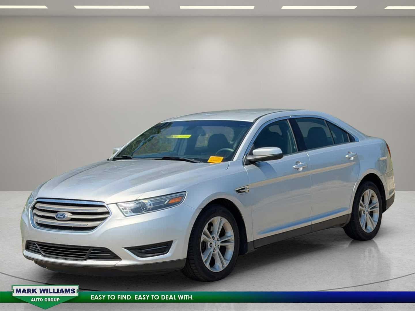 2018 Ford Taurus SEL