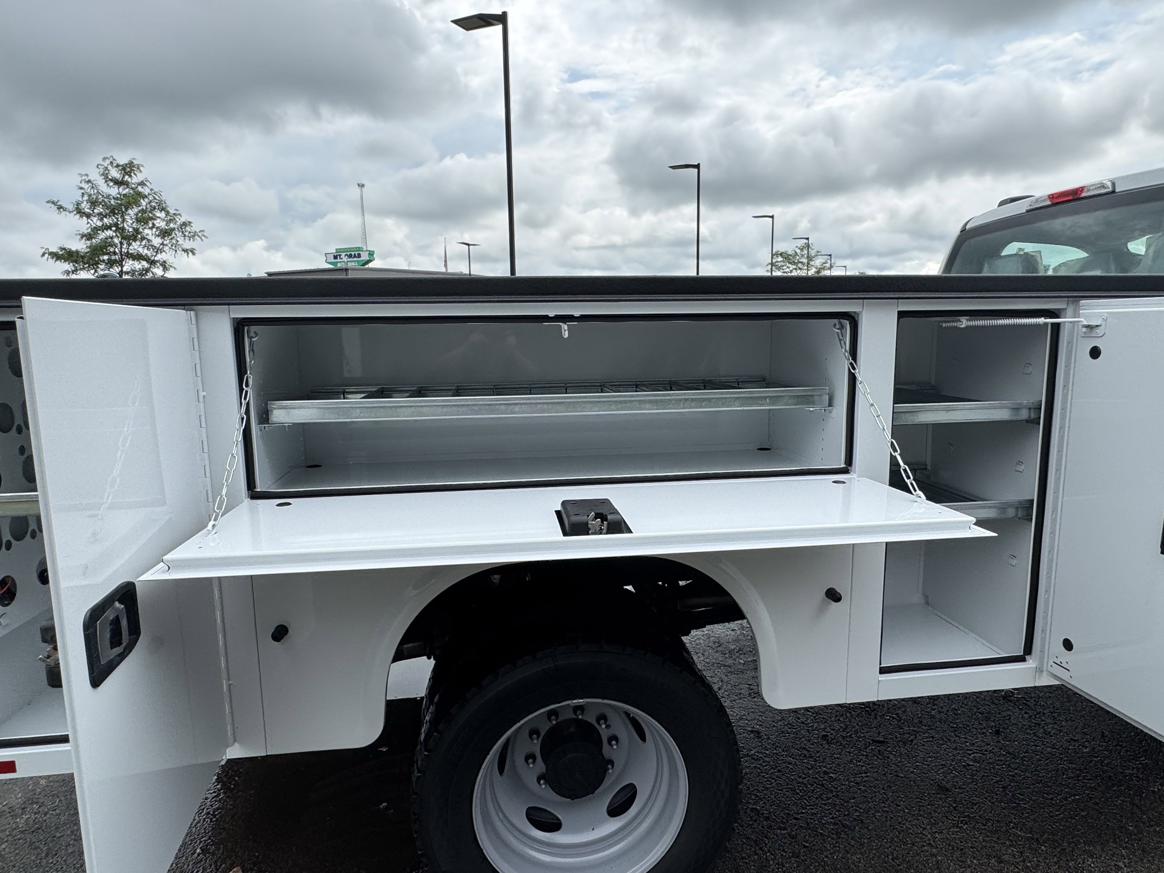 2025 Ford F-450SD XL DRW