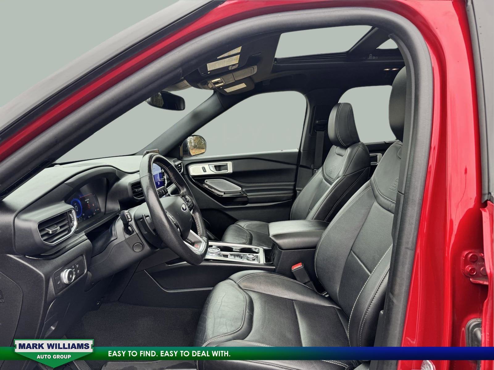 2021 Ford Explorer ST