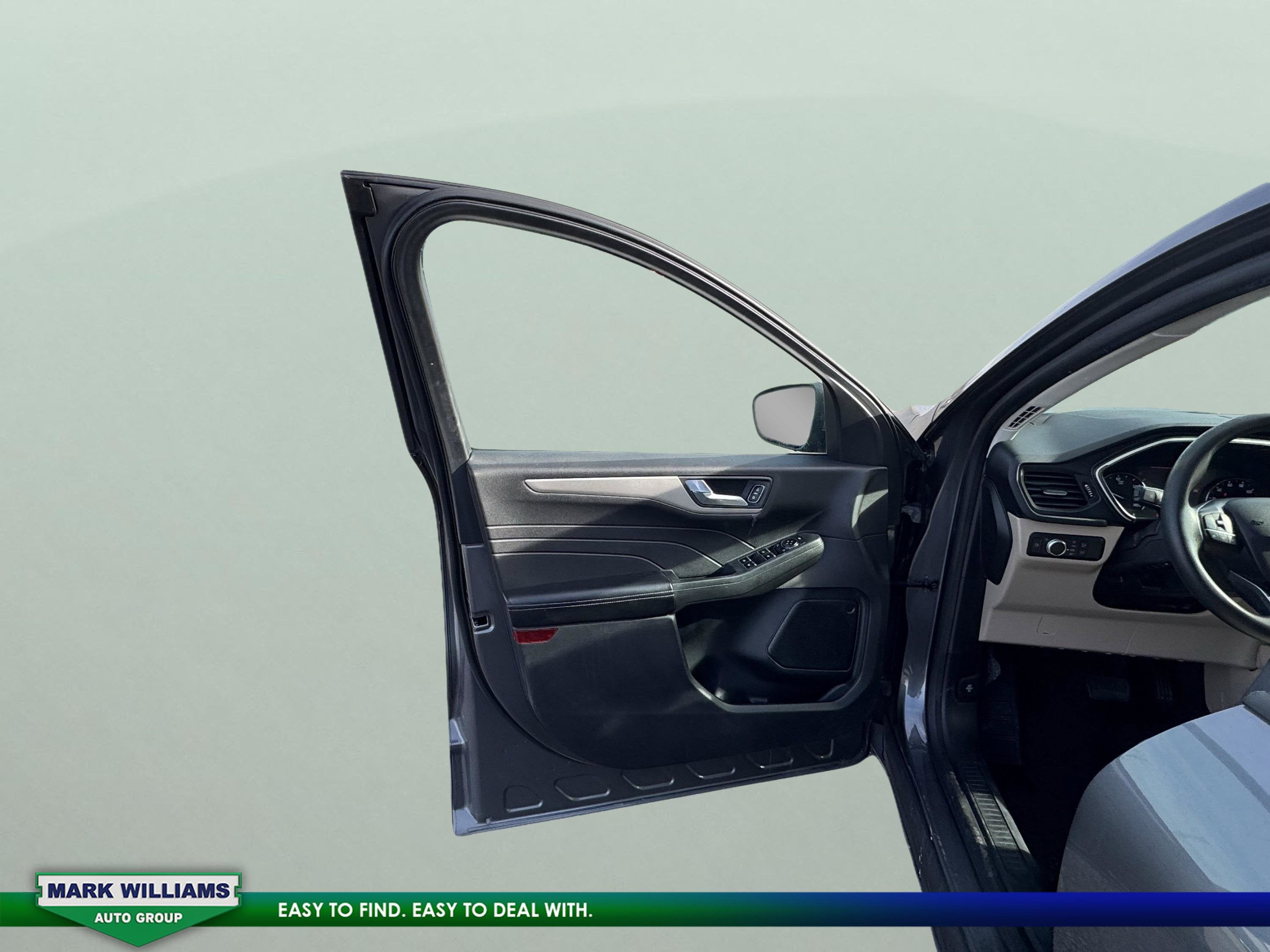 2021 Ford Escape Hybrid SE