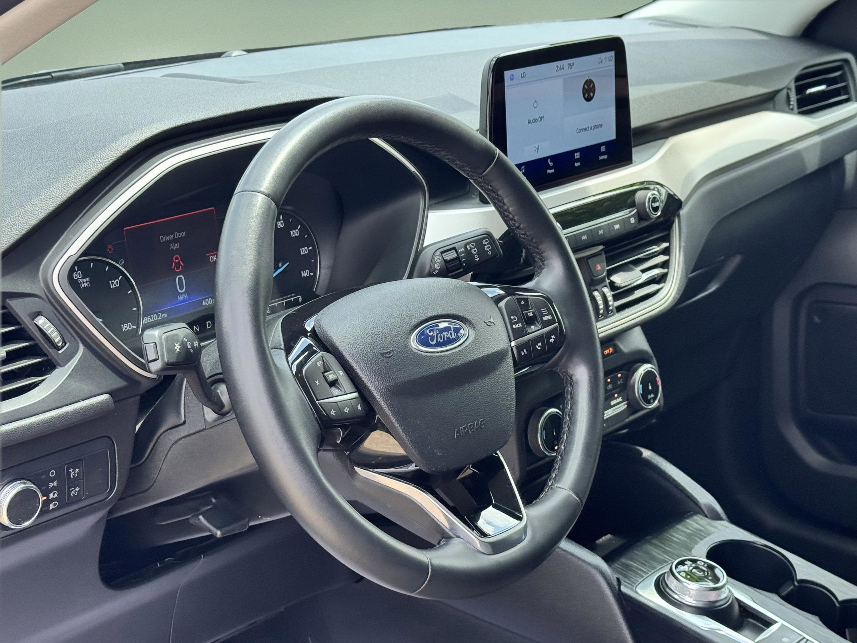 2022 Ford Escape SE Hybrid