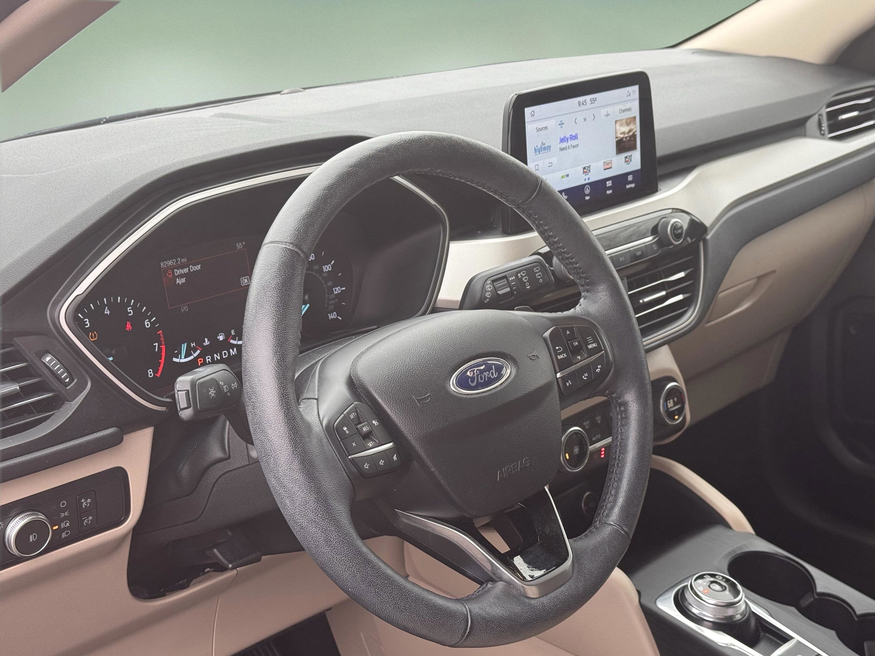 2020 Ford Escape SEL