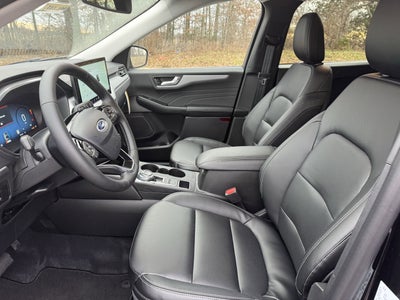 2026 Ford Escape Platinum