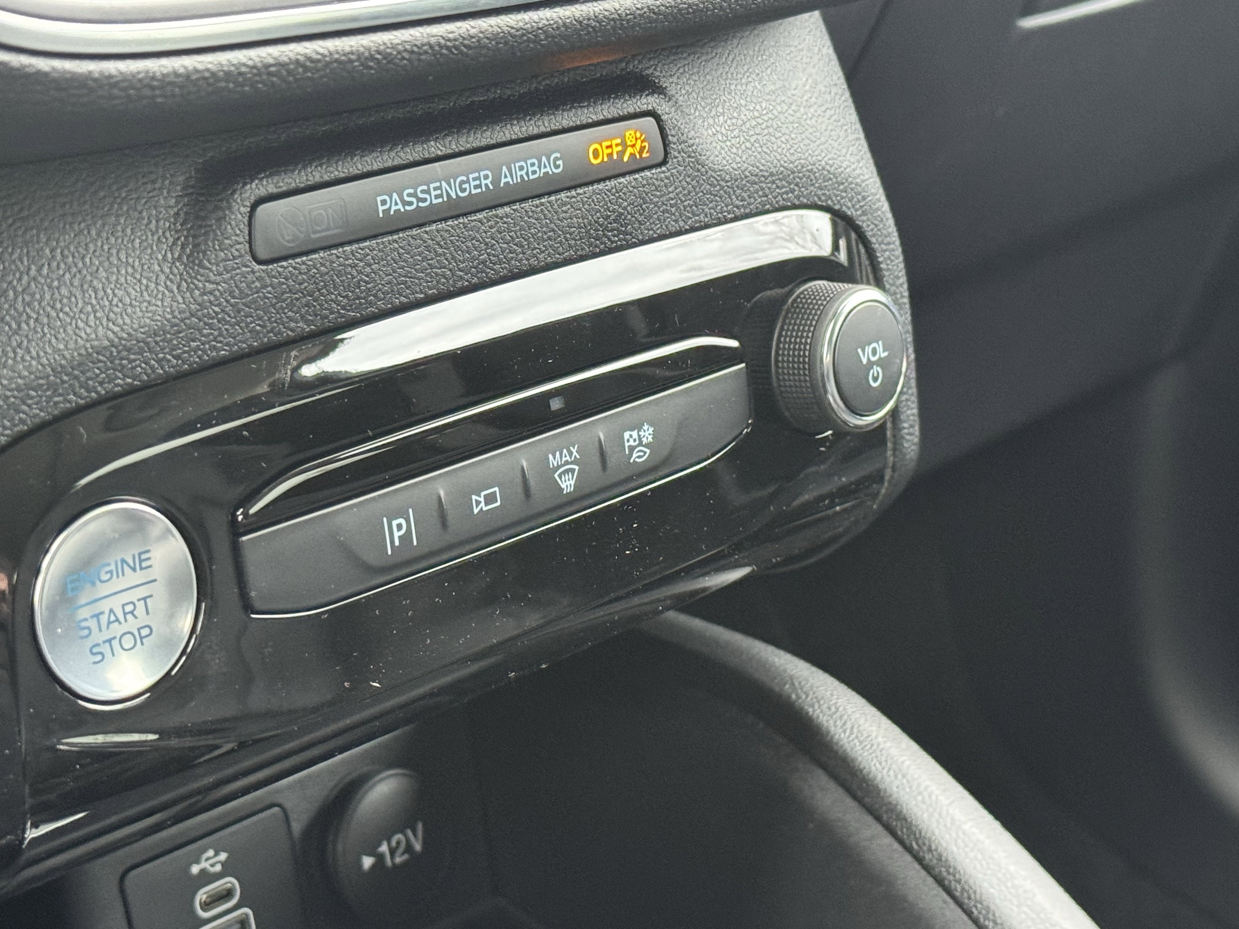 2026 Ford Escape Hybrid Platinum