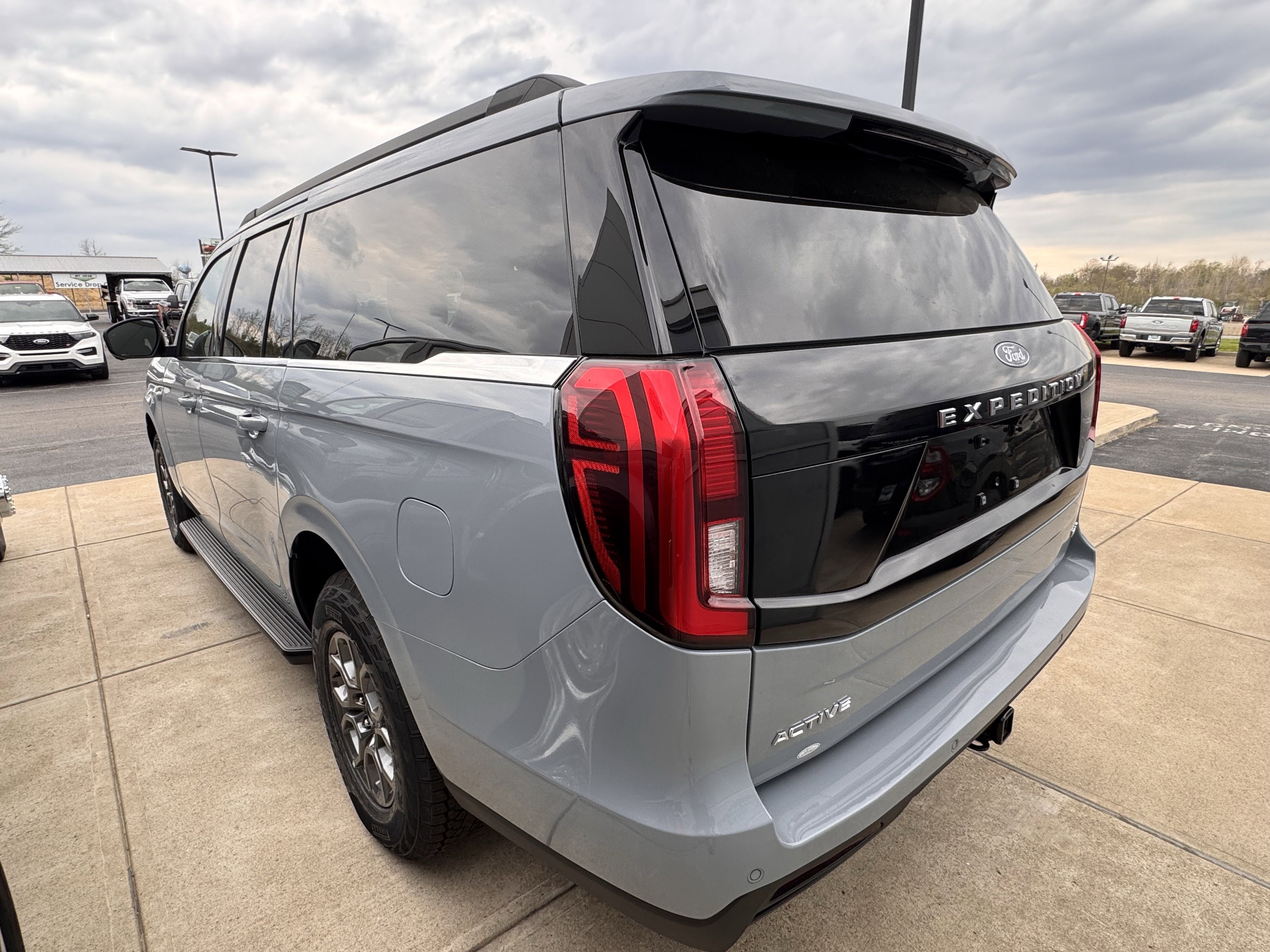 2026 Ford Expedition Max Active