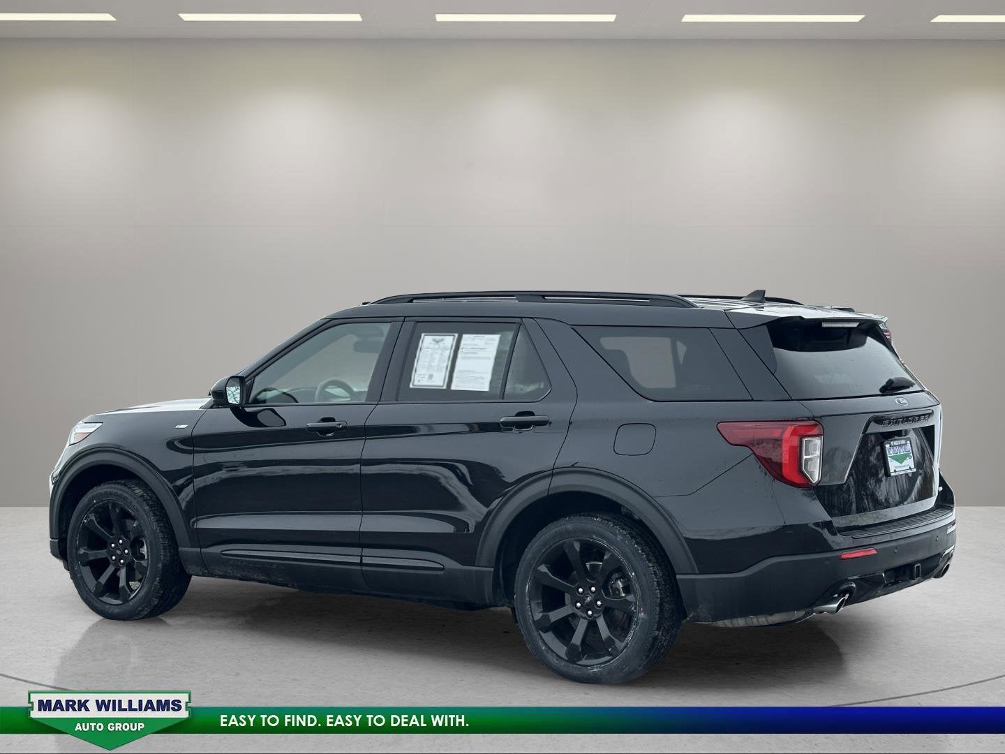 2022 Ford Explorer ST-Line