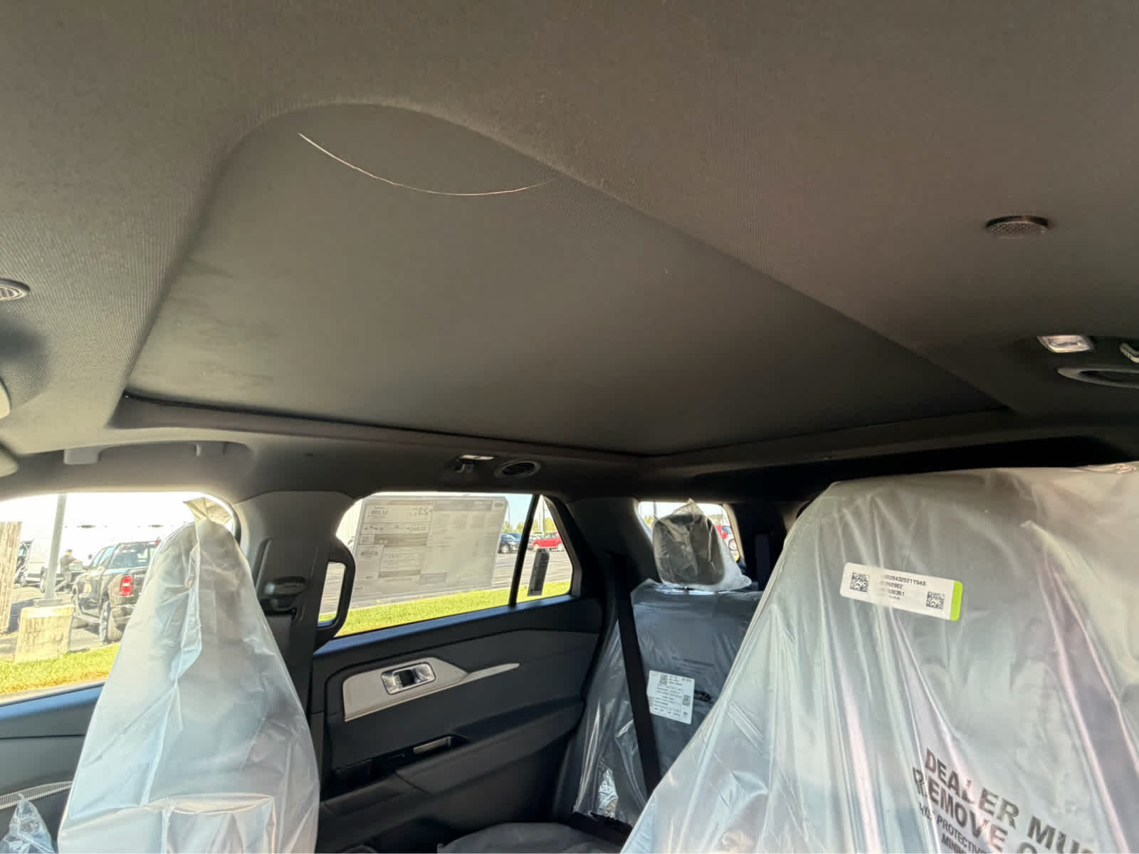 2027 Ford Explorer Active w/200A Pkg