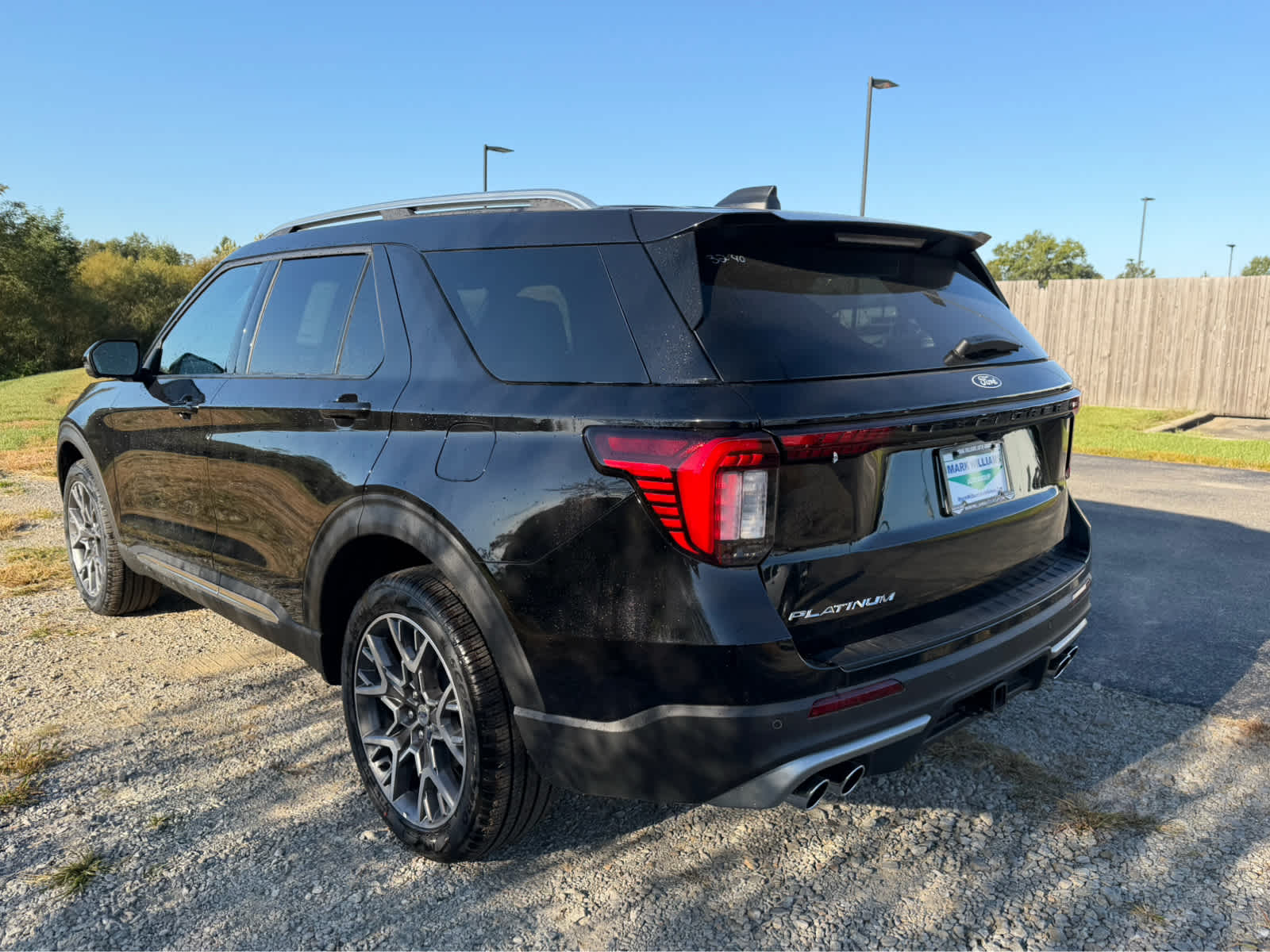 2027 Ford Explorer Platinum