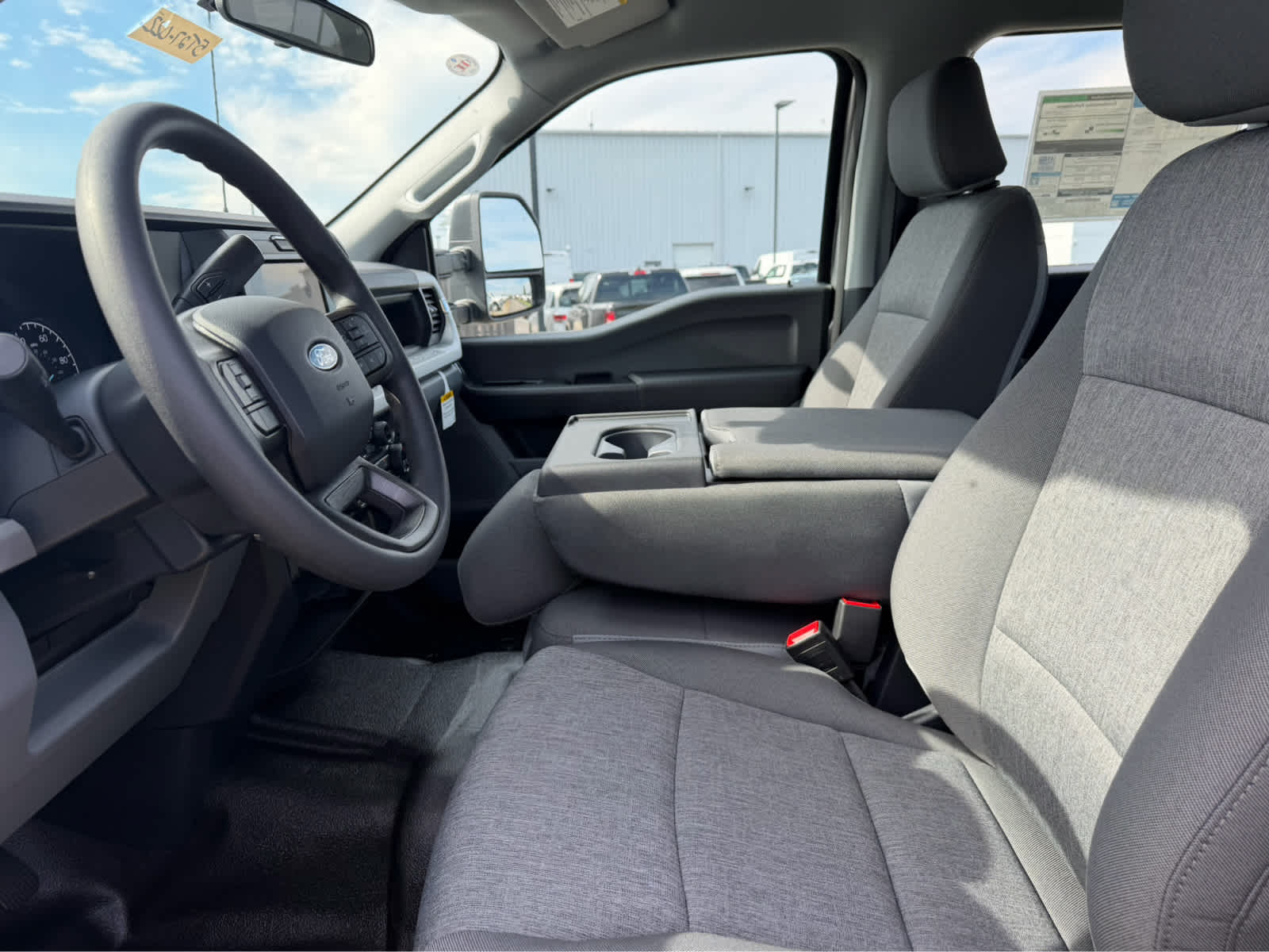 2027 Ford Super Duty F-250 SRW XL