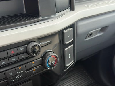 2027 Ford Super Duty F-250 SRW XL
