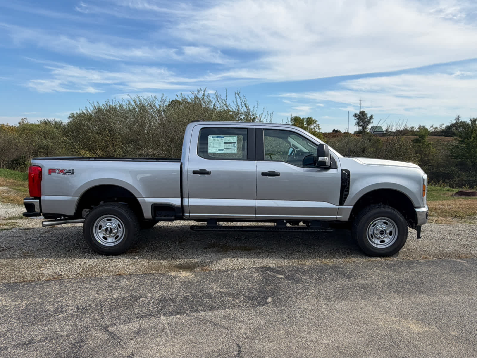 2027 Ford Super Duty F-250 SRW XL