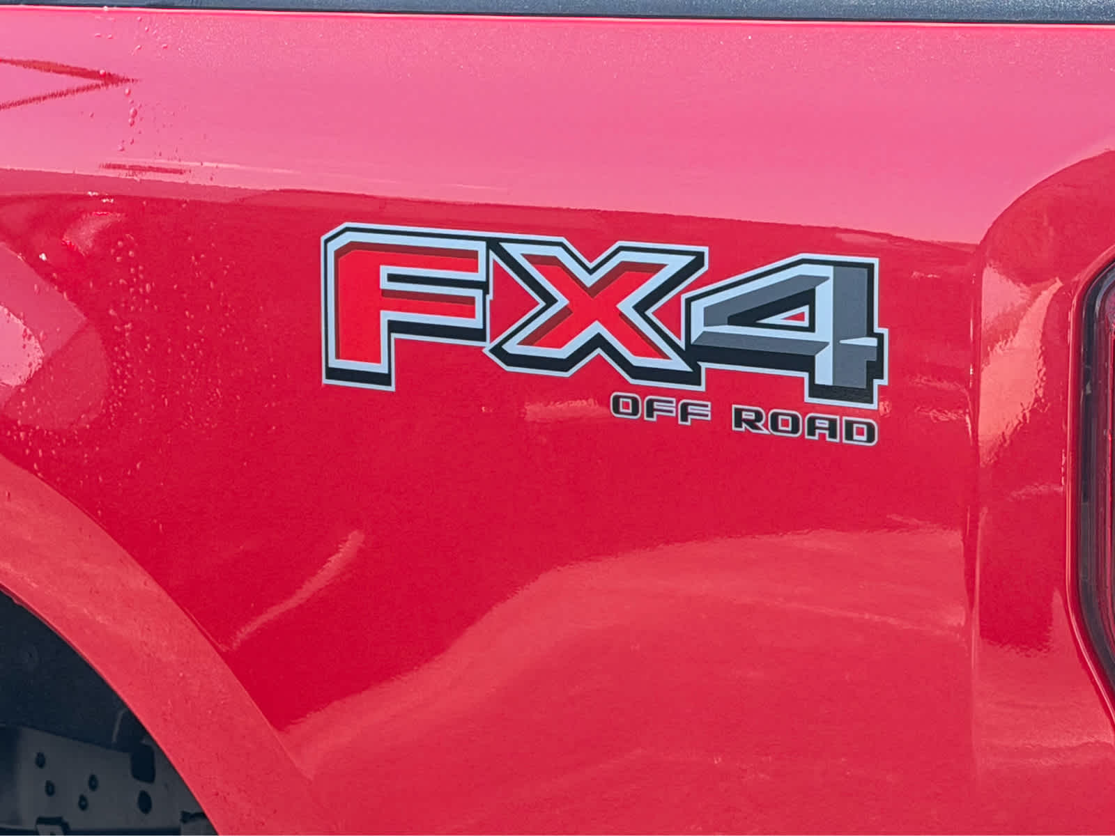 2027 Ford Super Duty F-250 SRW XL