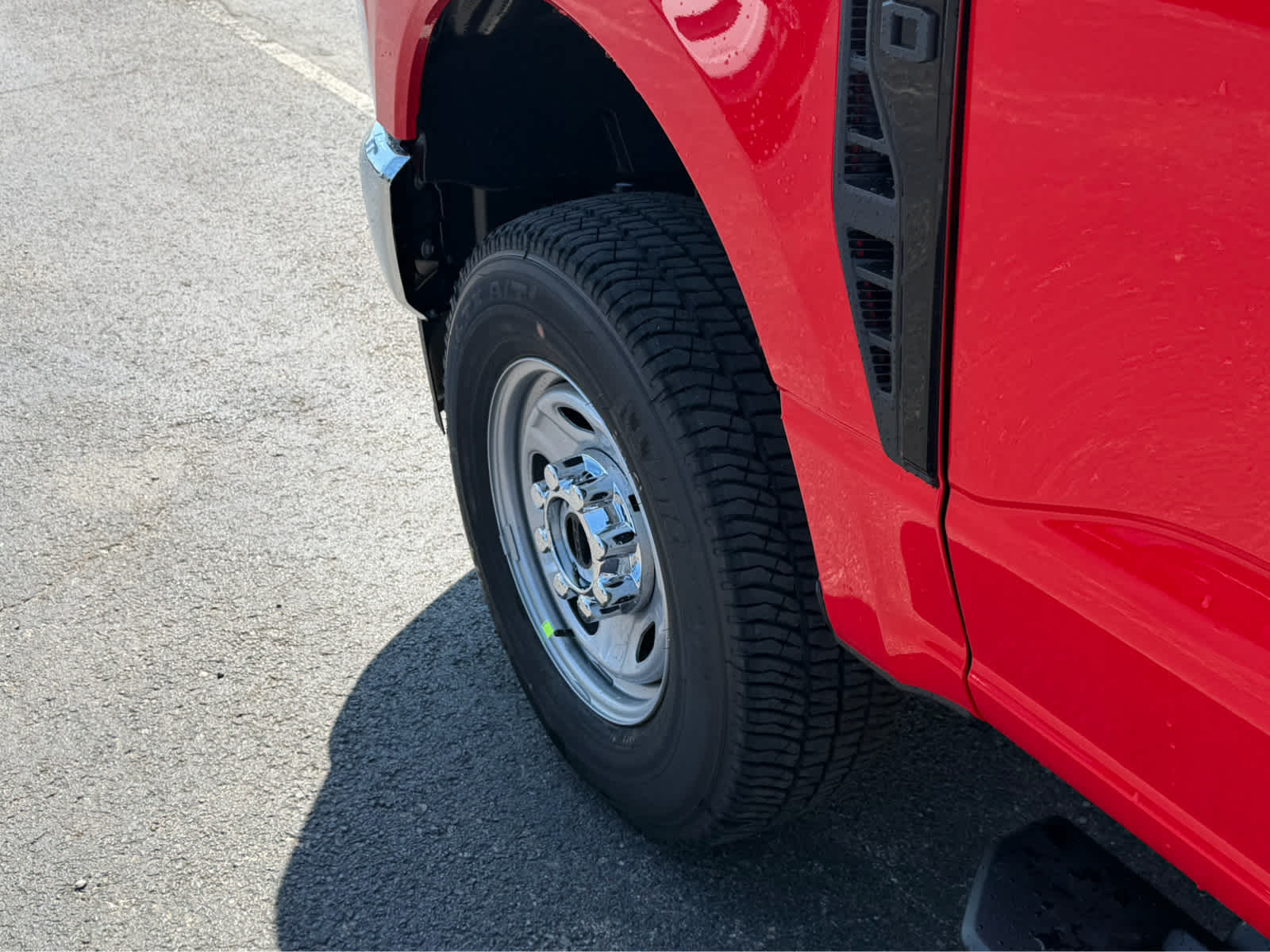 2027 Ford Super Duty F-250 SRW XL