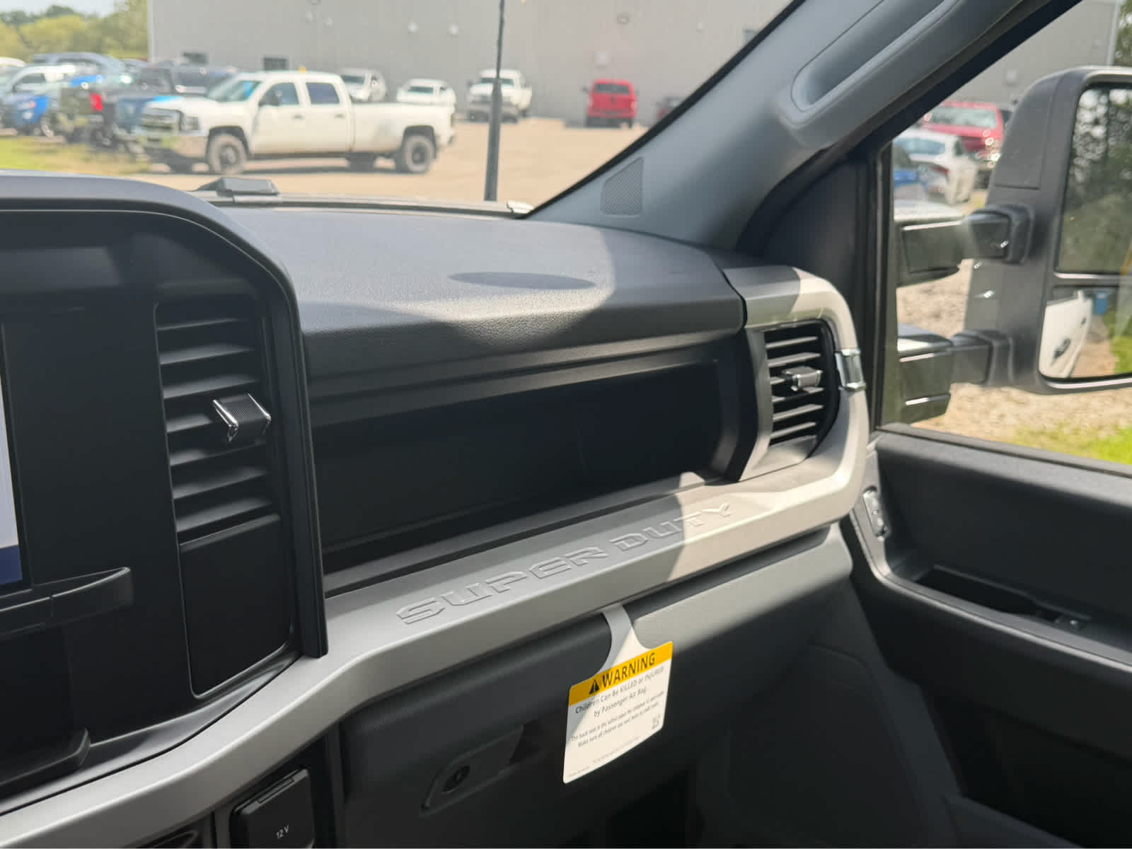 2027 Ford Super Duty F-250 SRW XL