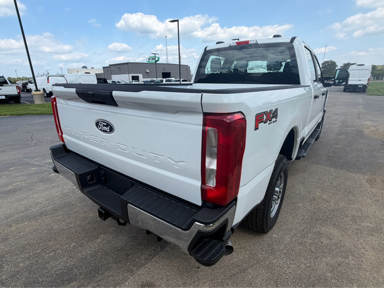 2027 Ford Super Duty F-250 SRW XL