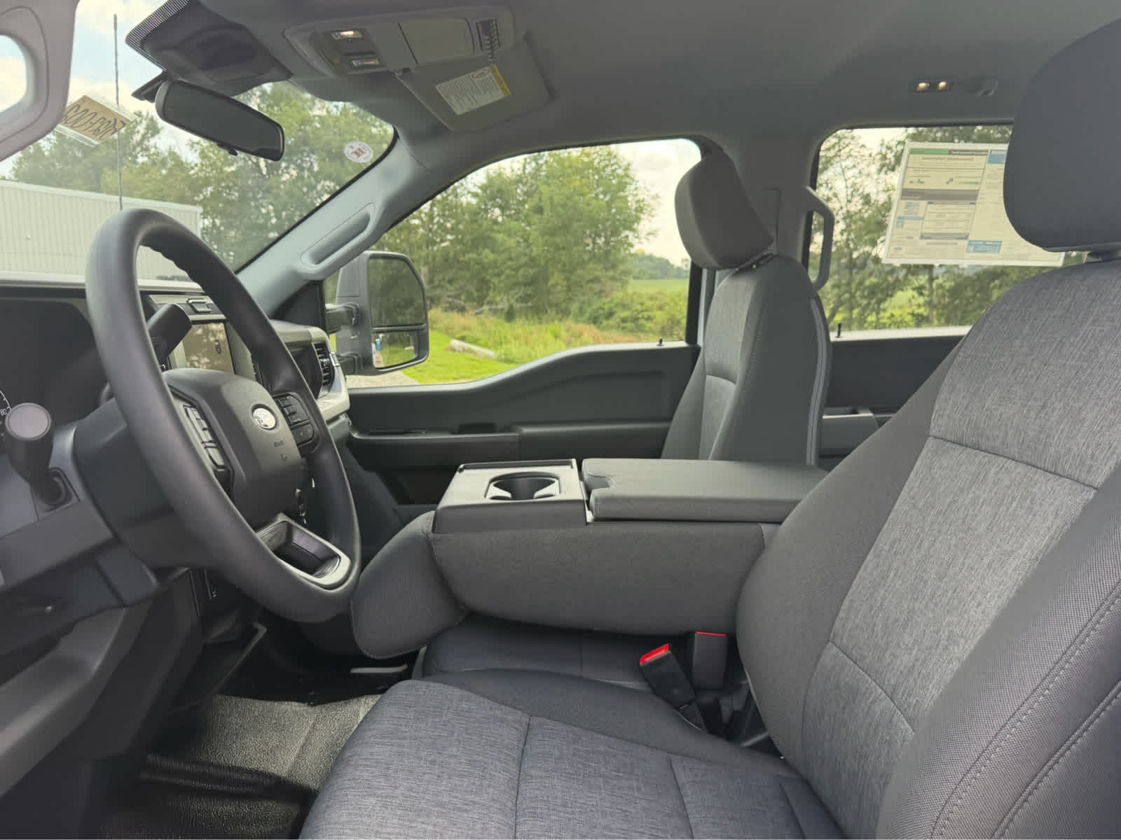 2027 Ford Super Duty F-250 SRW XL