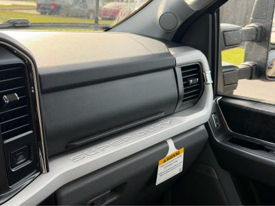 2027 Ford Super Duty F-250 SRW F-250® XLT