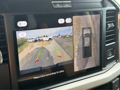 2027 Ford Super Duty F-250 SRW F-250® XLT
