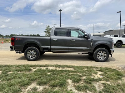 2026 Ford Super Duty F-250 SRW LARIAT