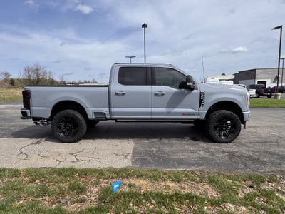 2025 Ford F-350SD Platinum