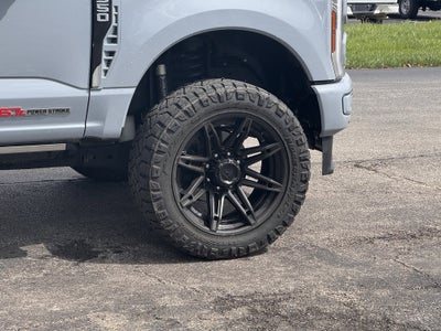 2025 Ford F-350SD Platinum