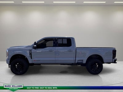 2025 Ford F-350SD Platinum