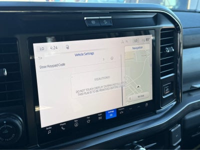 2027 Ford Super Duty F-350 DRW LARIAT