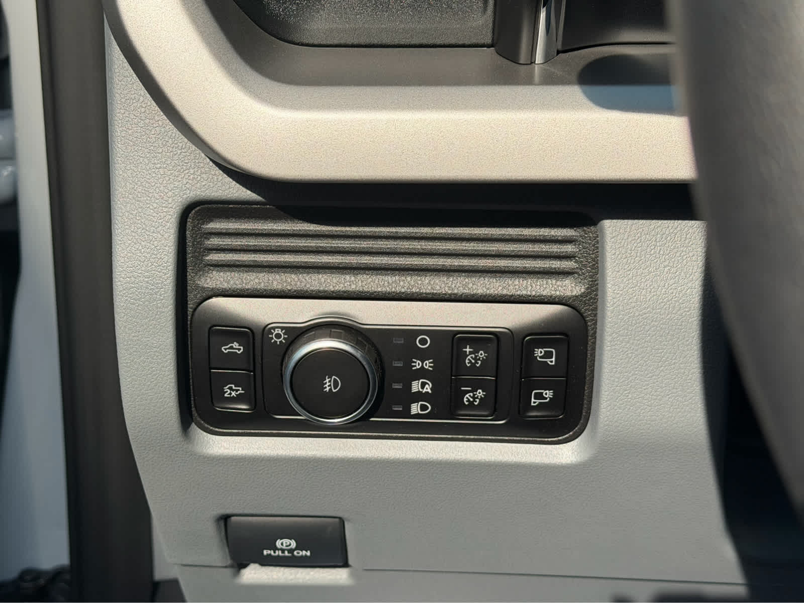 2026 Ford Super Duty F-350 DRW XLT