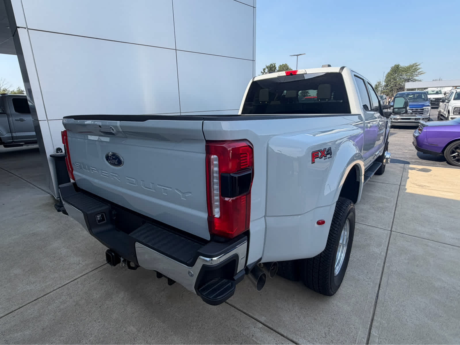 2026 Ford Super Duty F-350 DRW XLT