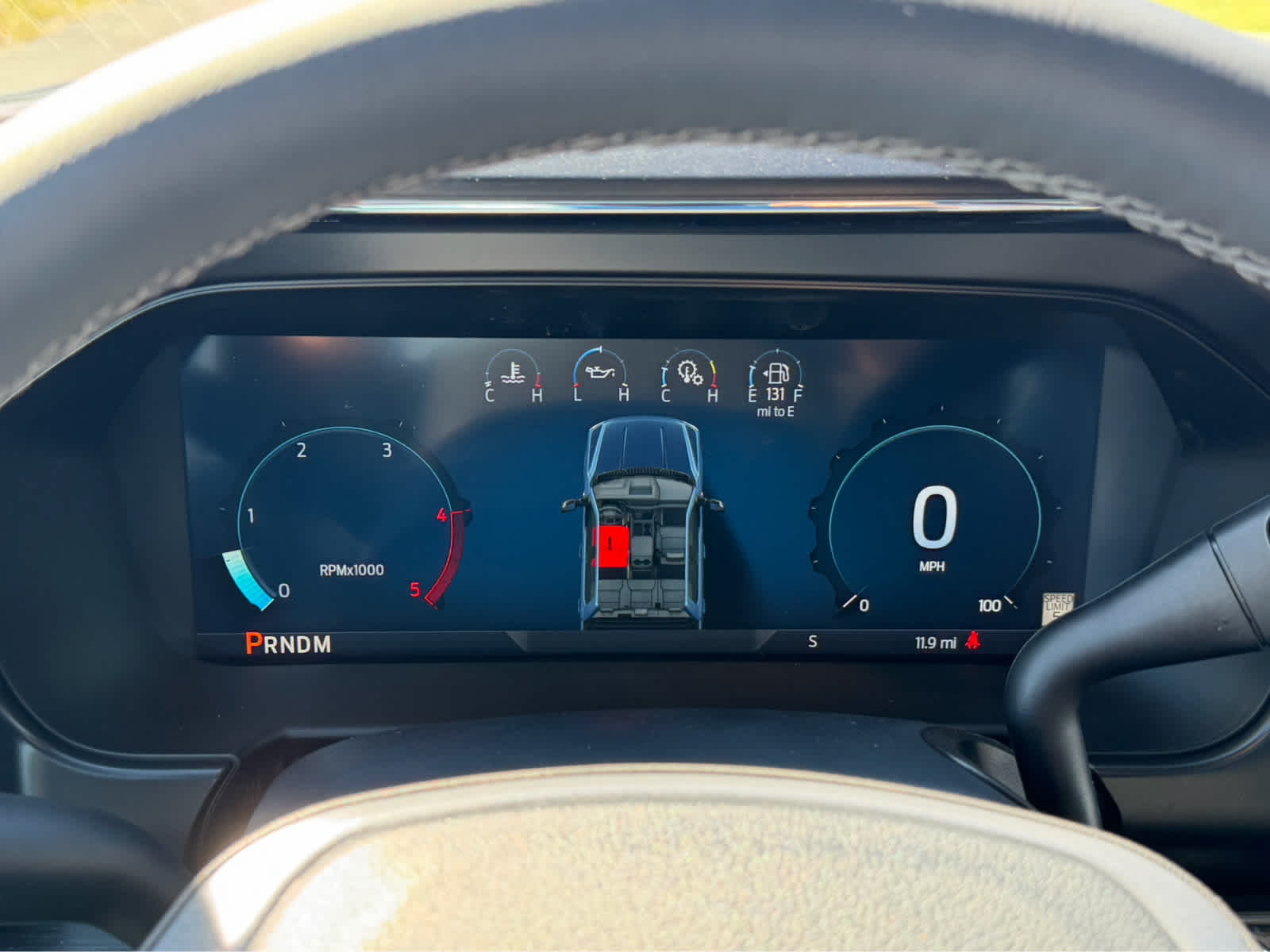 2027 Ford Super Duty F-350 DRW LARIAT