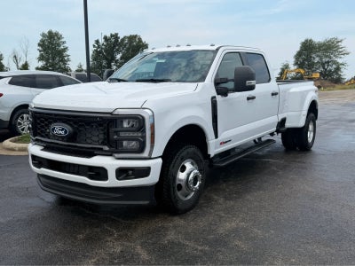 2027 Ford Super Duty F-350 DRW XL