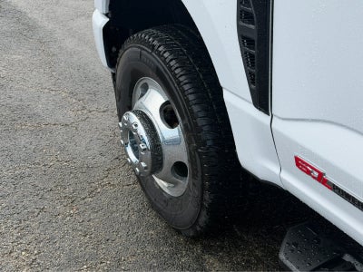 2027 Ford Super Duty F-350 DRW XL