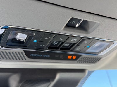 2027 Ford Super Duty F-350 DRW LARIAT