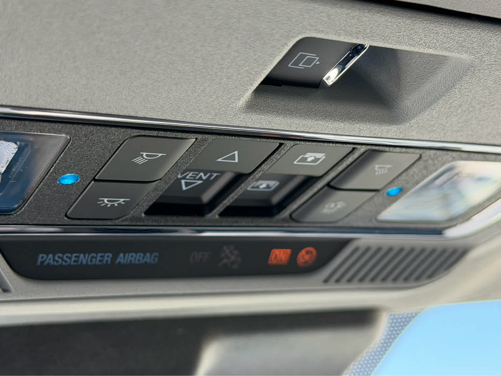 2027 Ford Super Duty F-350 DRW LARIAT