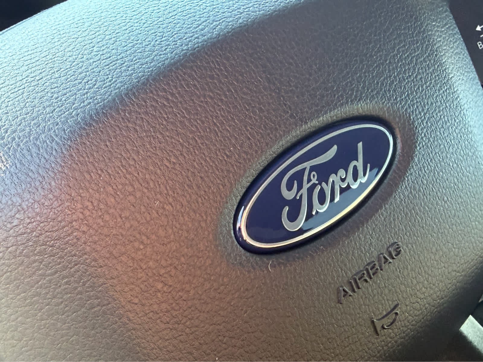2027 Ford Super Duty F-350 DRW XL