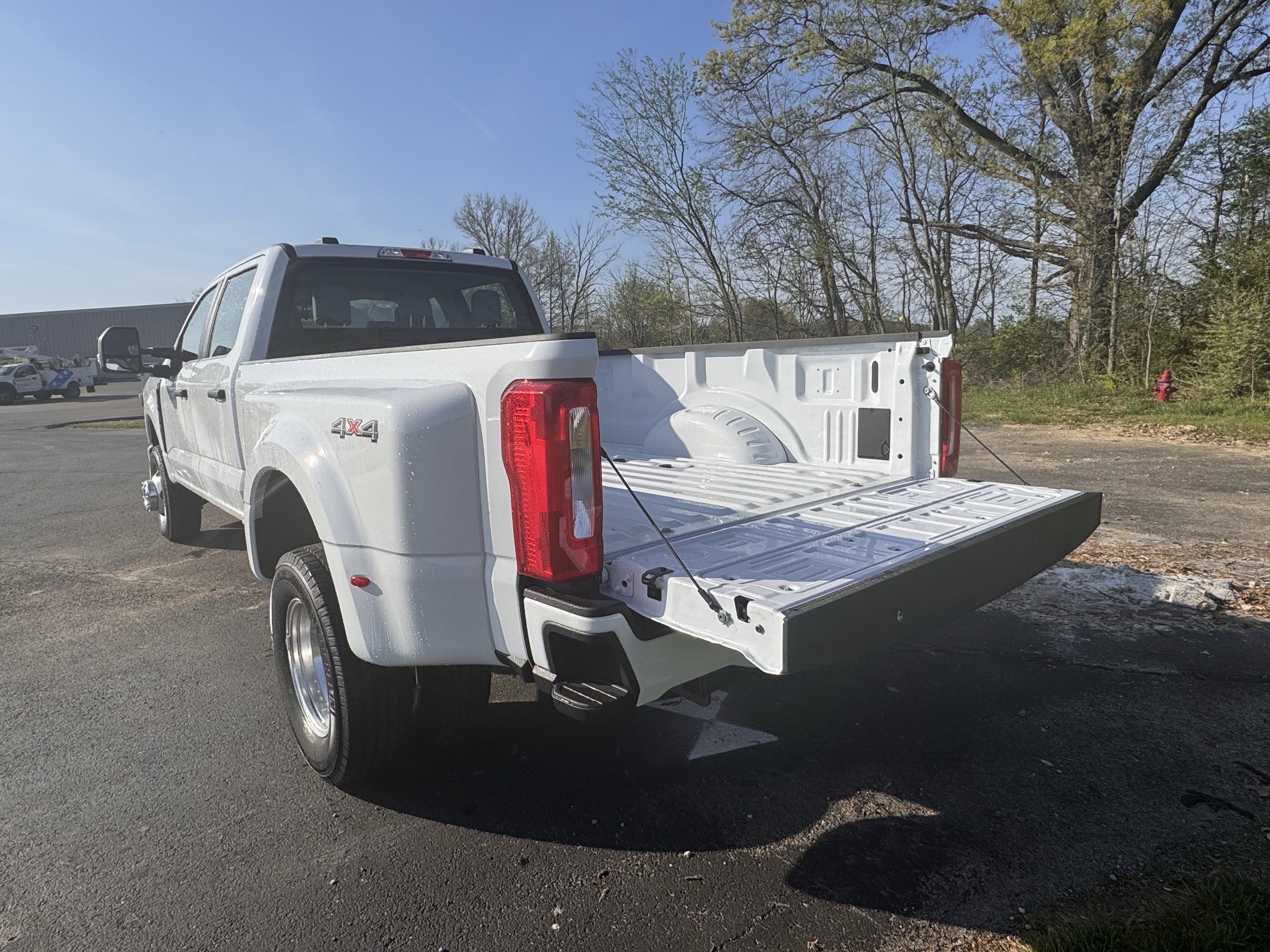 2026 Ford F-350SD XL DRW