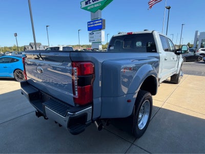 2026 Ford Super Duty F-450 DRW LARIAT
