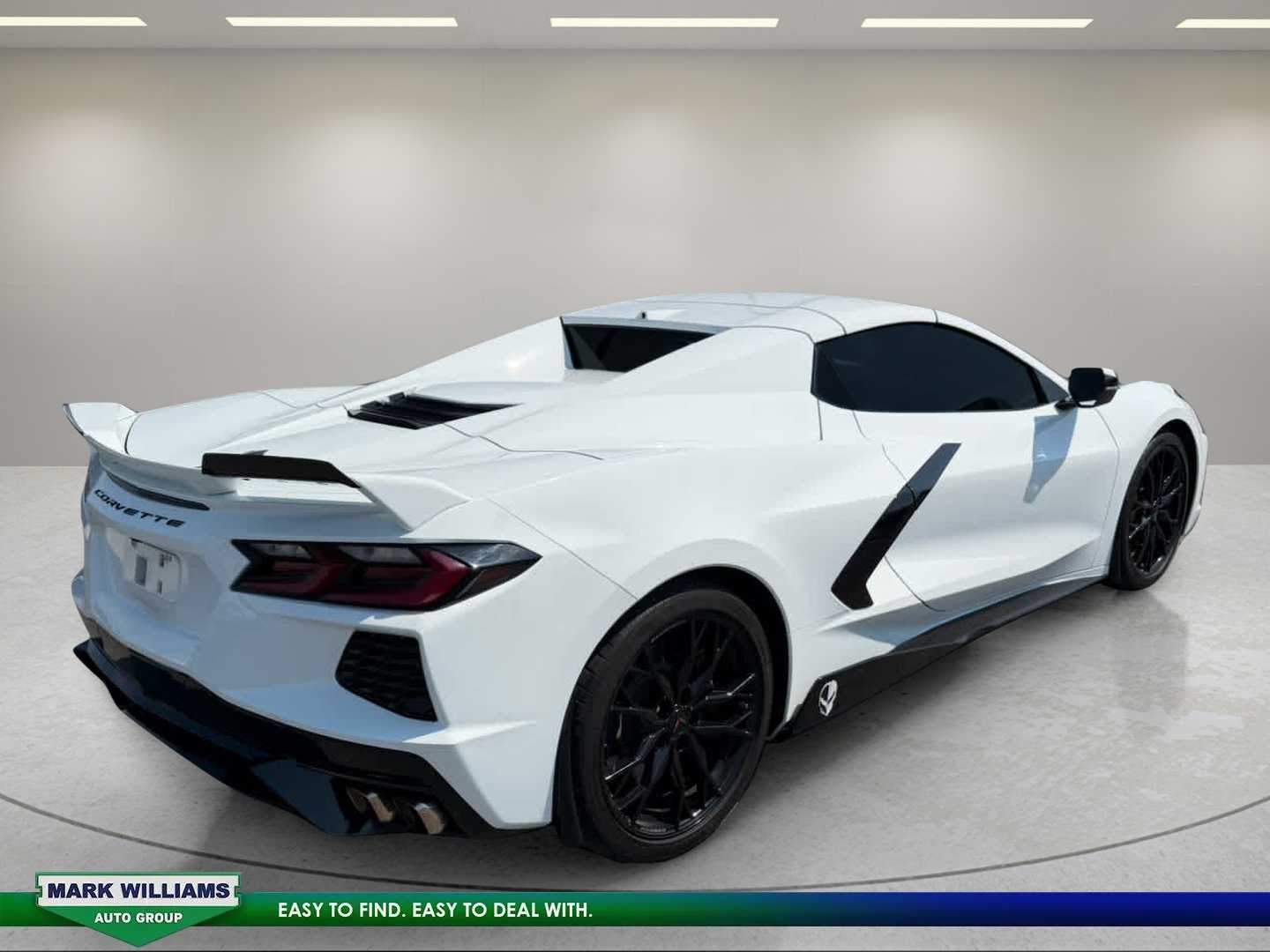 2023 Chevrolet Corvette 2LT