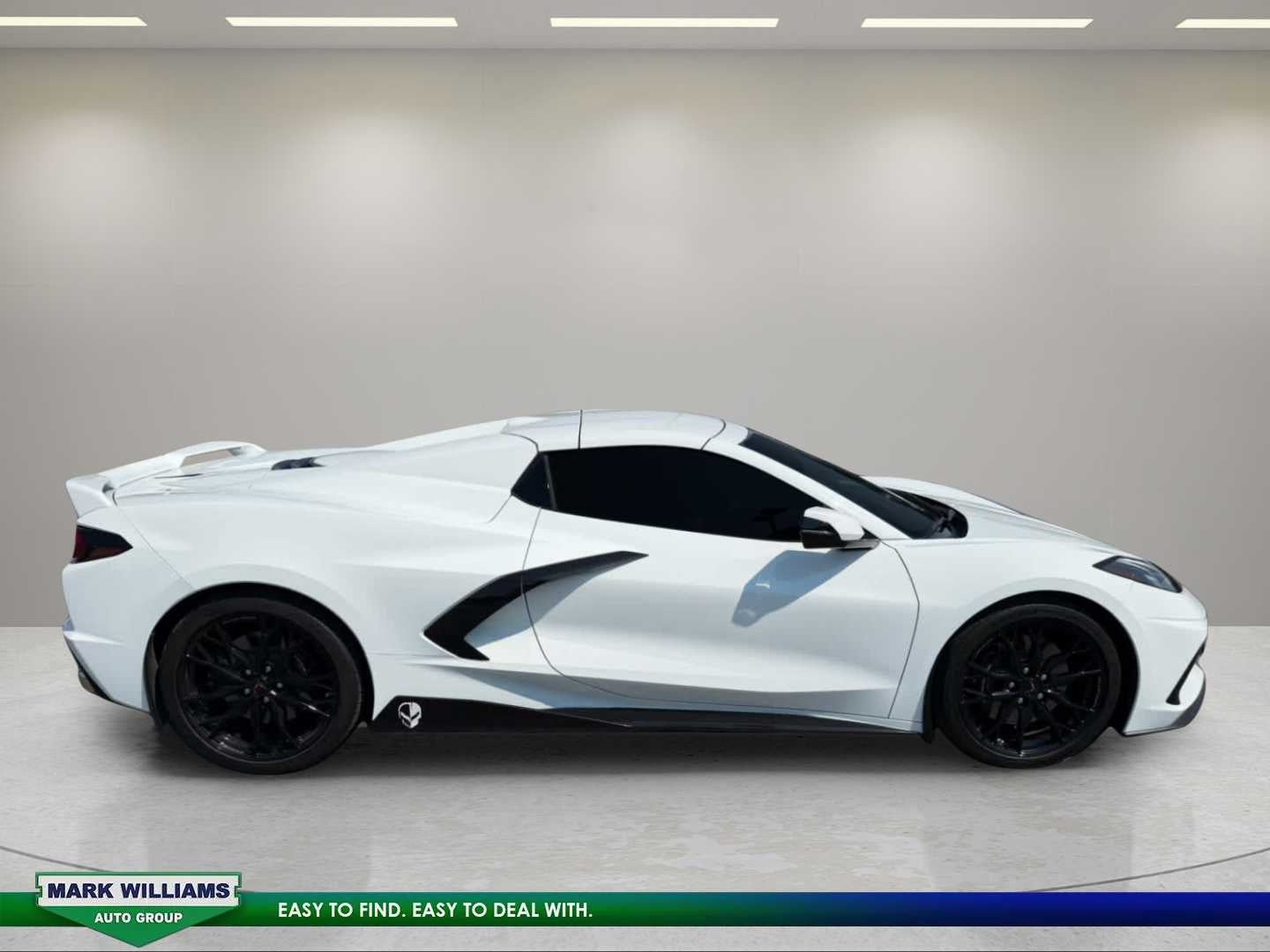 2023 Chevrolet Corvette 2LT