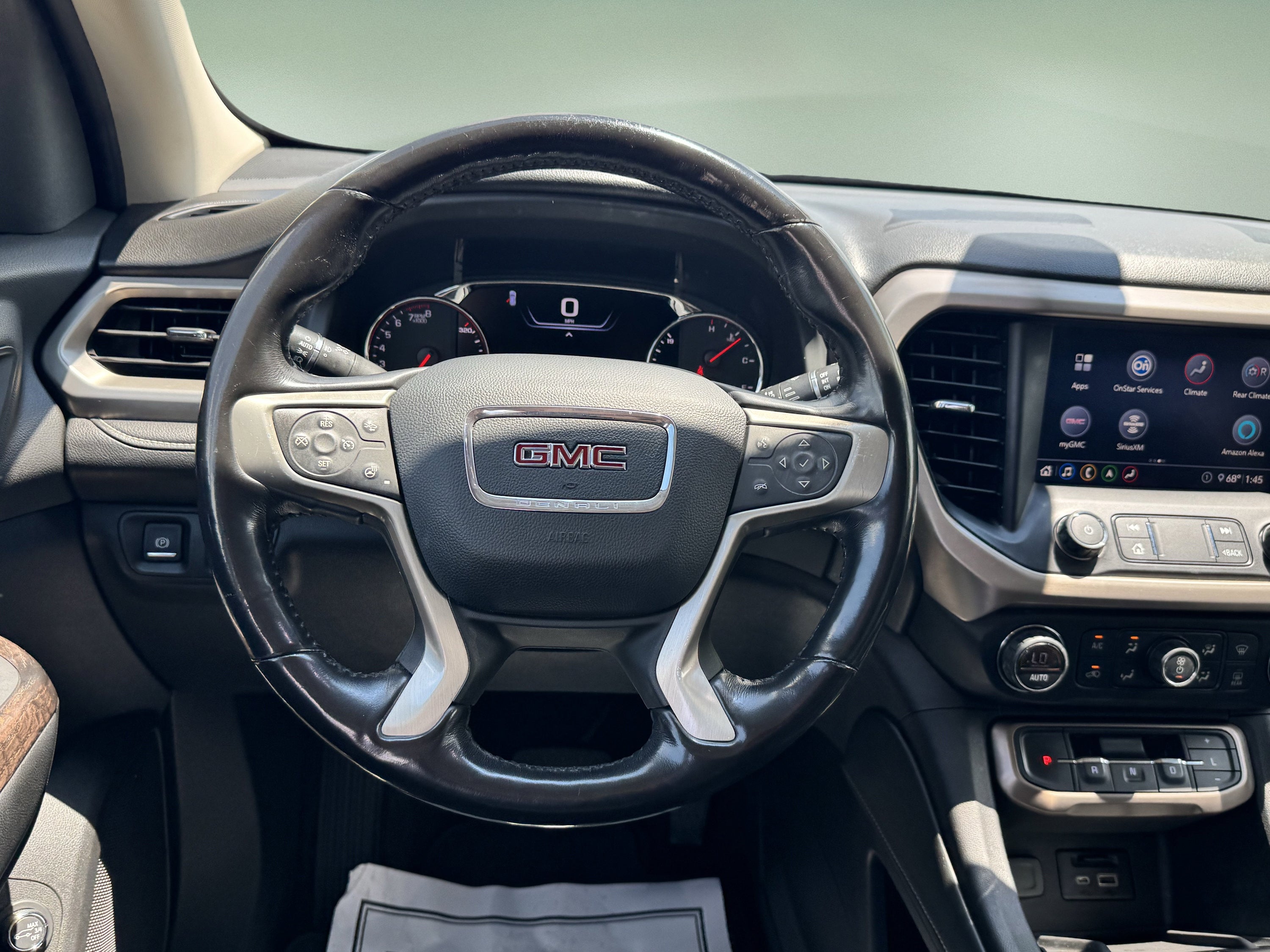 2020 GMC Acadia Denali